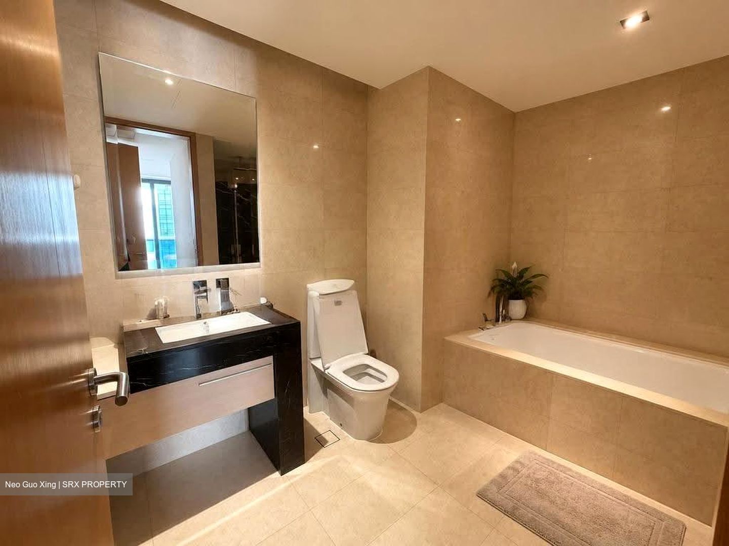 Marina Bay Suites (D1), Condominium #631565941